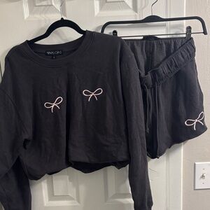 Vinyl Icons Black and Pink Women's Lounge Set